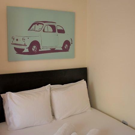 Cute Apartment In The Center Of The City Лариса Екстериор снимка
