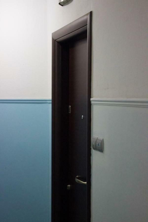 Cute Apartment In The Center Of The City Лариса Екстериор снимка