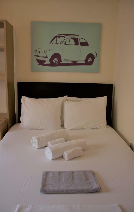 Cute Apartment In The Center Of The City Лариса Екстериор снимка